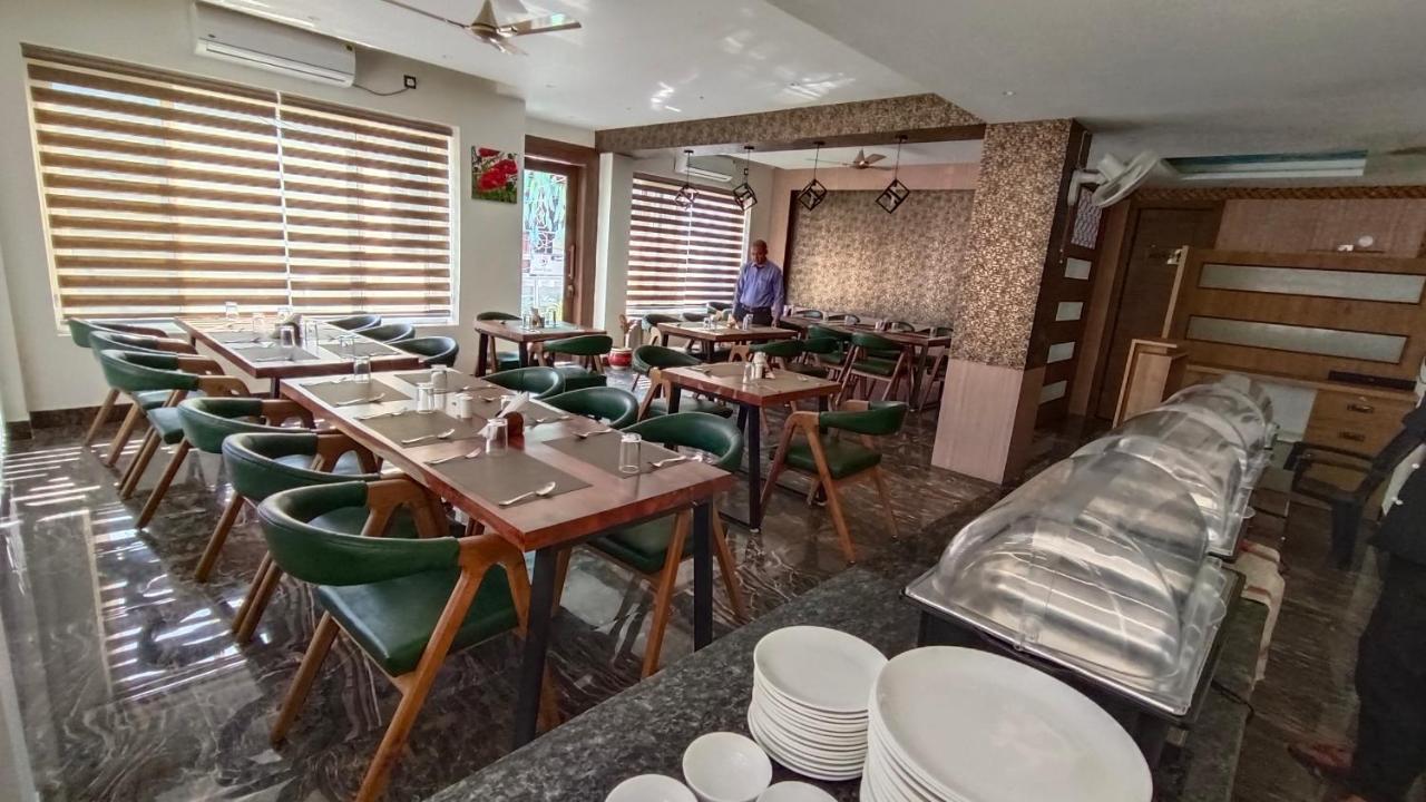 Hotel Dream Inn Rishīkesh Exterior foto
